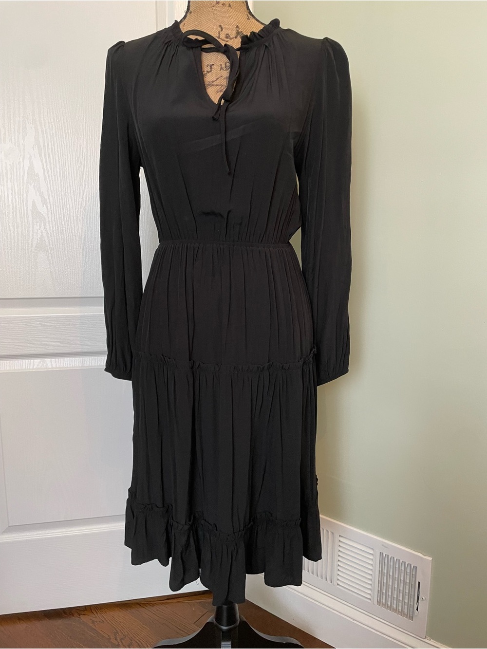 Long Sleeve Black Midi Dress with Tie Neck